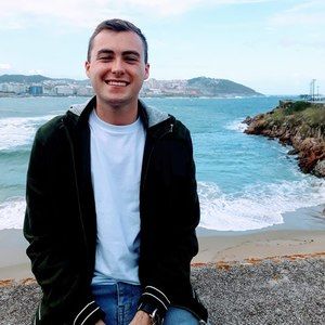 Meet your Posher, Adam